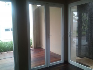 Kusen Pintu UPVC