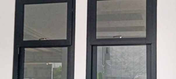 Jual Jendela UPVC Jungkit Hitam Perumahan Gardenia Estate Ciputat Tangerang Id6277